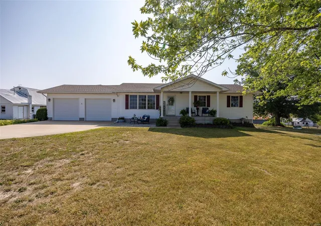 Photo 1 of Single family home for sale at 12704 Oxford Dr #A, Conway, MO 65632 | MLS# 24010443 | Listing updated on 2024-08-01