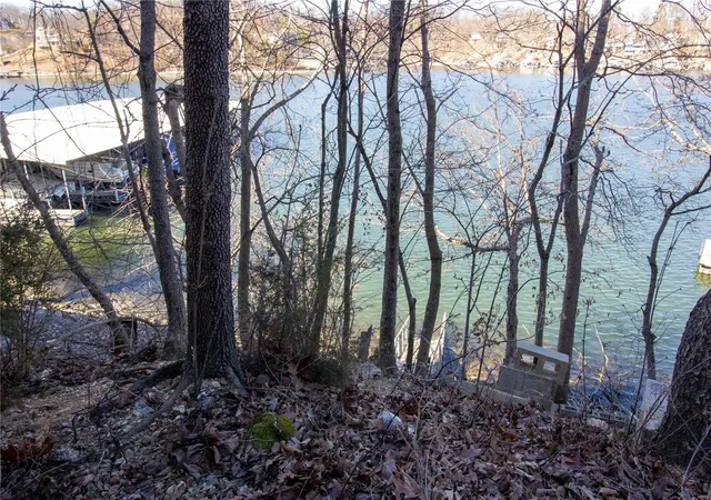 Photo 45 of Sale Pending at 21 Jonathan Ct, Lake Ozark, MO 65049 | MLS# 24011595 | Listing updated on 2024-11-26