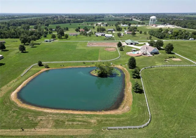 3rd image of 2190 Hwy 47 West, Troy, MO 63379 | MLS# 24012000