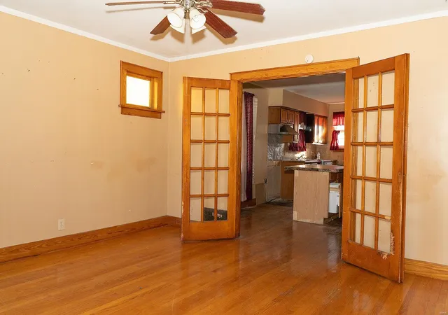 Photo 2 of Single family home for sale at 304 Levin Dr, East Saint Louis, IL 62206 | MLS# 24012343 | Listing updated on 2024-06-19