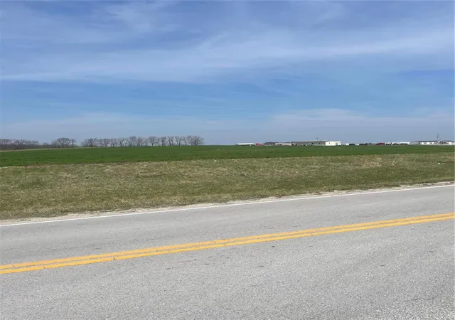 5th image of 7028 Hwy F, Hannibal, MO 63401 | MLS# 24012611