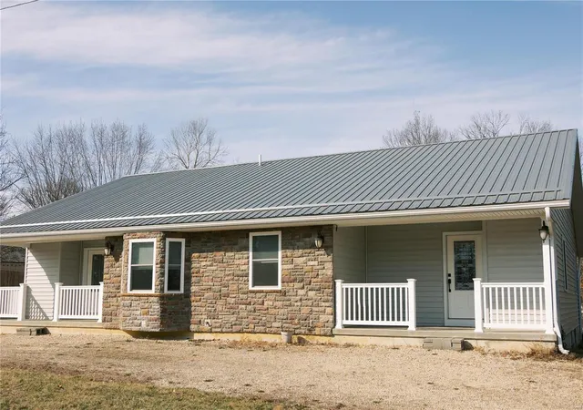 Photo 1 of Single family home for sale at 133 S First St, Rosebud, MO 63091 | MLS# 24013450 | Listing updated on 2025-03-14