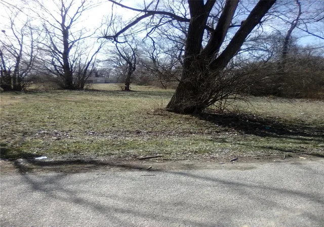 1st image of 1736 Loretta Ave, East Saint Louis, IL 62206 | MLS# 24014104