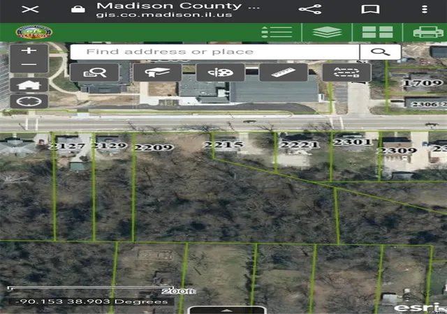 Photo 6 of Land for sale at 2209 College Ave, Alton, IL 62002 | MLS# 24014173 | Listing updated on 2024-10-21