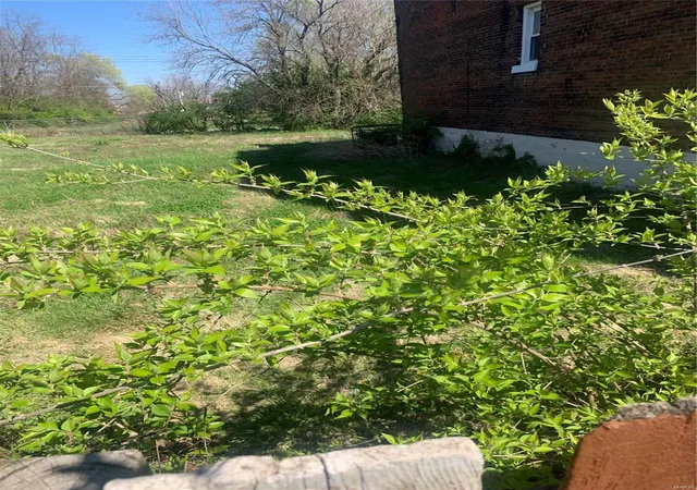 Photo 2 of Land for sale at 1923 Warren St, Saint Louis, MO 63106 | MLS# 24015735 | Listing updated on 2024-10-03