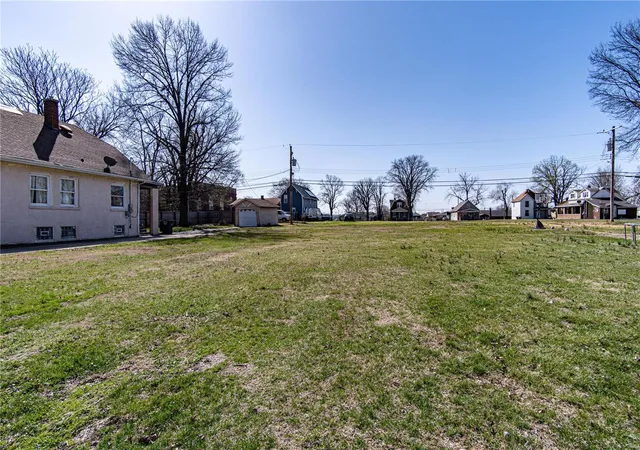 Photo 2 of Land for sale at 1634 4th St, Madison, IL 62060 | MLS# 24016415 | Listing updated on 2024-06-24