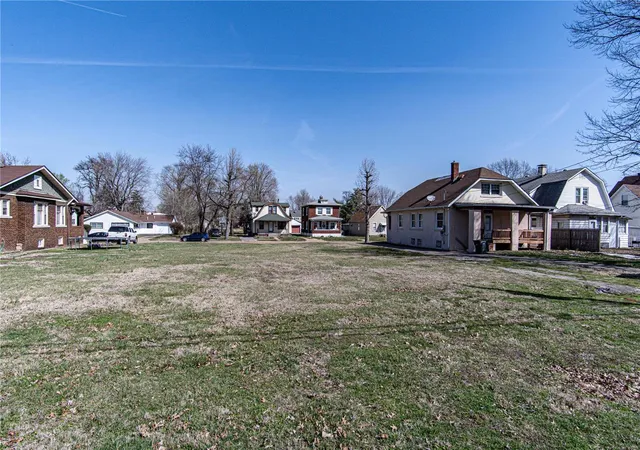 Photo 3 of Land for sale at 1634 4th St, Madison, IL 62060 | MLS# 24016415 | Listing updated on 2024-06-24