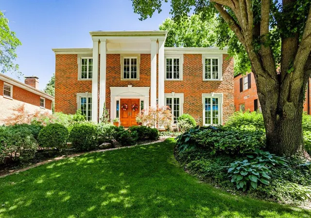 Photo 1 of Single family home for sale at 8045 Daytona Dr, Saint Louis, MO 63105 | MLS# 24017333 | Listing updated on 2024-12-05