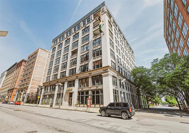 Photo 1 of Condo for sale at 1601 Washington Ave #203, Saint Louis, MO 63103 | MLS# 24020368 | Listing updated on 2024-09-04