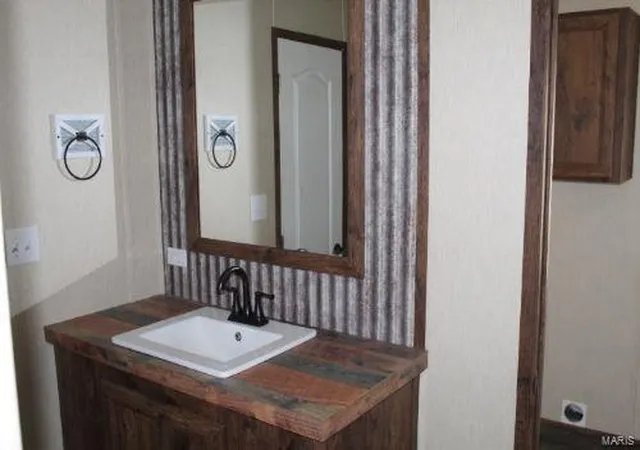 Photo 1 of Single family home for sale at 410 2nd Street, Hornersville, MO 63855 | MLS# 24021535 | Listing updated on 2024-11-05