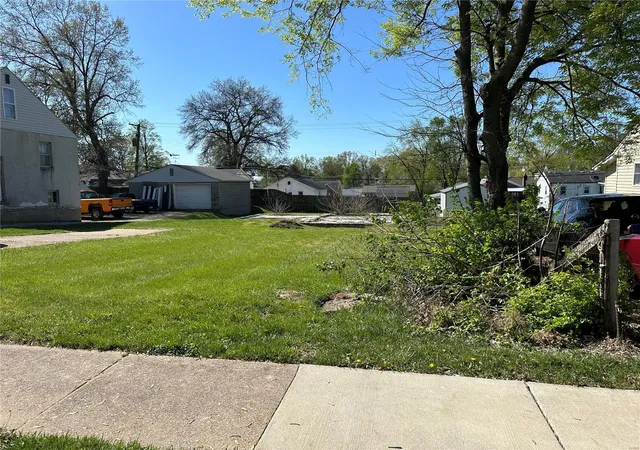 Photo 3 of Land for sale at 9408 Flora Ave, Saint Louis, MO 63114 | MLS# 24021717 | Listing updated on 2024-11-16