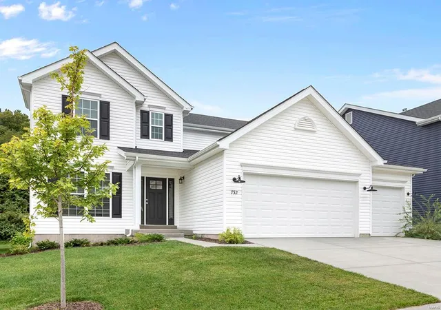 4th image of 2 Nottingham At Polo Grounds, Eureka, MO 63025 | MLS# 24021727