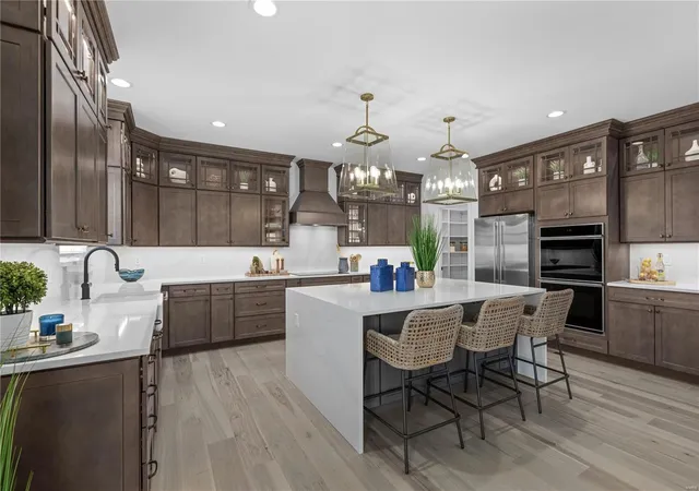 3rd image of 2 Pin Oak Ii At Polo Grounds, Eureka, MO 63025 | MLS# 24021821