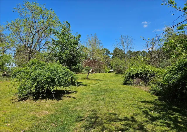 Photo 3 of House for sale at 8214 Cr 563, Winona, MO 65588 | MLS# 24024085 | Listing updated on 2024-12-18