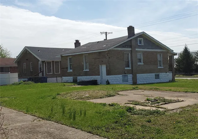 Photo 5 of Land for sale at 7923 W Bruno Ave, Saint Louis, MO 63117 | MLS# 24024096 | Listing updated on 2024-11-18