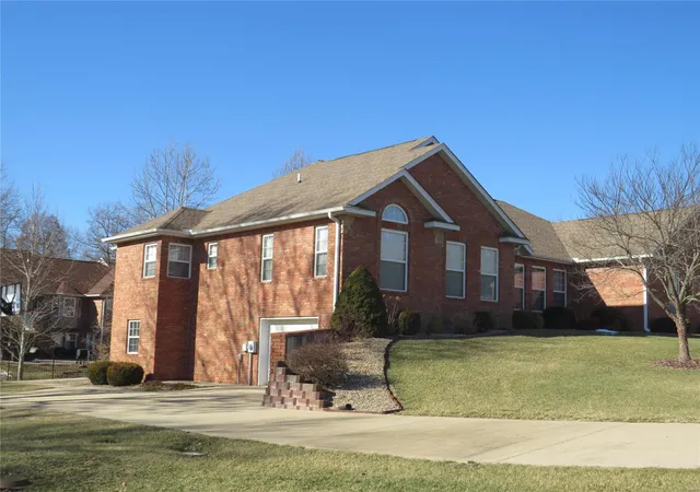 Homes for sale in West Plains, MO | 501 Remington Dr, West Plains, MO 65775 | MLS# 24026101