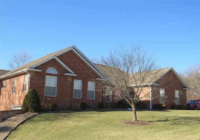 Homes for sale in West Plains, MO | 501 Remington Dr, West Plains, MO 65775 | MLS# 24026101