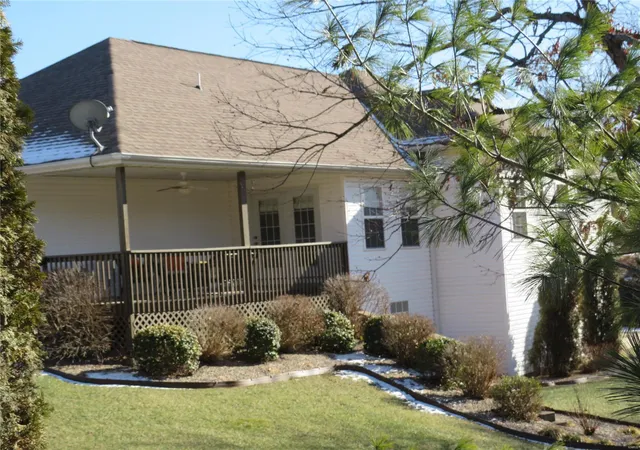 Homes for sale in West Plains, MO | 501 Remington Dr, West Plains, MO 65775 | MLS# 24026101