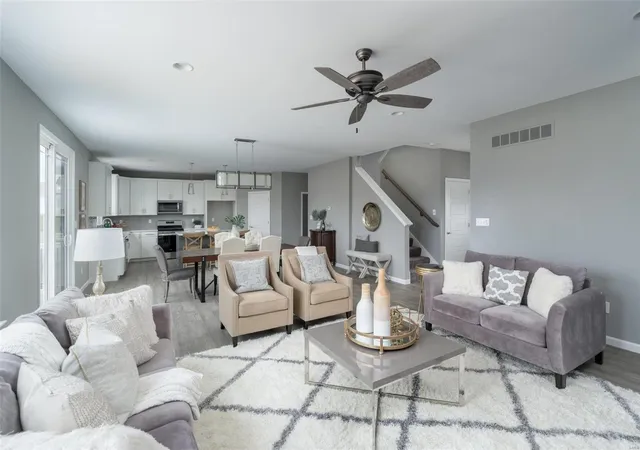 2nd image of 9 Denbrook Terr, St. Charles, MO 63301 | MLS# 24027752