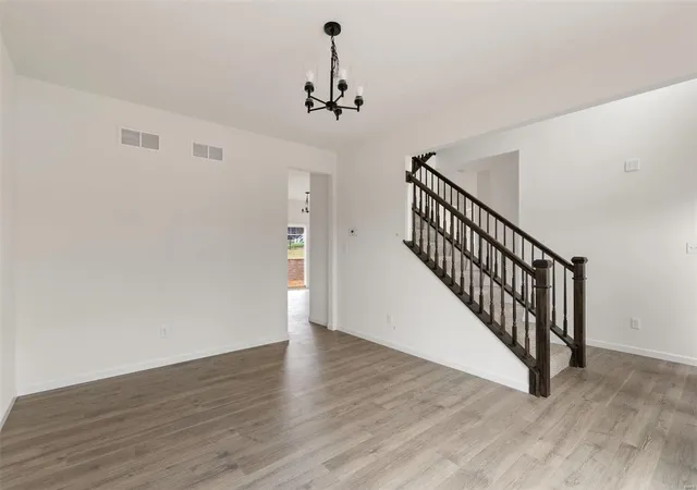 Photo 3 of Single family home for sale at 1020 Vardon Meadows Dr, Union, MO 63084 | MLS# 24028047 | Listing updated on 2024-10-03