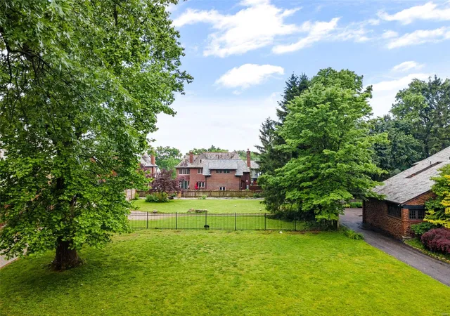 3rd image of 7266 Creveling Dr, Saint Louis, MO 63130 | MLS# 24028539