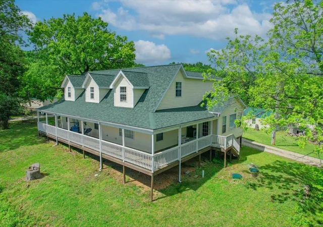 Photo 2 of Single family home for sale at 2261 Pier 31 Rd, Camdenton, MO 65020 | MLS# 24028622 | Listing updated on 2024-11-11