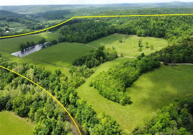 4th image of 1 Sayersbrook Road, Potosi, MO 63664 | MLS# 24029078