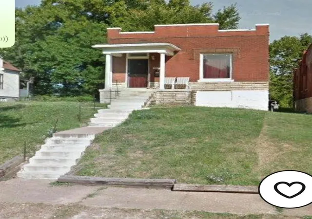 Photo 1 of Single family home for sale at 2525 Semple Ave, Saint Louis, MO 63112 | MLS# 24029452 | Listing updated on 2024-06-14