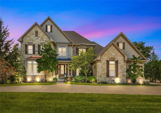 Photo 3 of Sale Pending at 783 N Mason Rd, Saint Louis, MO 63141 | MLS# 24035362 | Listing updated on 2024-06-17