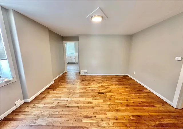 3rd image of 7607 Vermont Ave, Saint Louis, MO 63111 | MLS# 24035506
