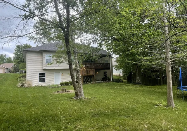 Photo 50 of Sale Pending at 3706 Chinkapin Ct, Columbia, MO 65203 | MLS# 24035570 | Listing updated on 2024-06-09