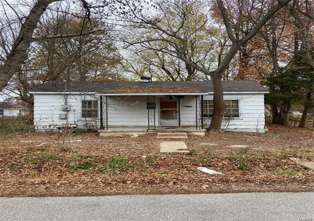 Photo 1 of Single family home for sale at 413 Magnolia, Poplar Bluff, MO 63901 | MLS# 24036174 | Listing updated on 2024-08-07
