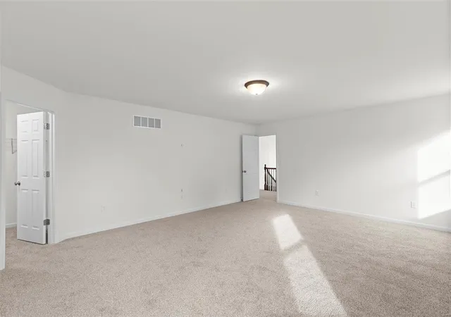 Photo 4 of Single family home for sale at 289 Osprey Ct, Lake St. Louis, MO 63367 | MLS# 24036180 | Listing updated on 2025-03-17