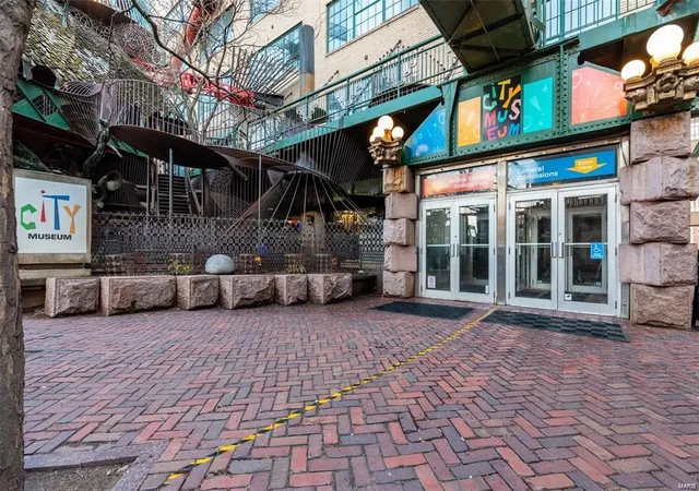 Photo 1 of Condo for sale at 701 N 15th #511W, Saint Louis, MO 63103 | MLS# 24036593 | Listing updated on 2024-12-18