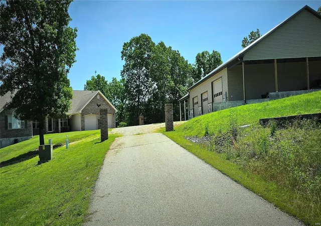 Photo 1 of Single family home for sale at 20902 Lockhart Ln, Waynesville, MO 65583 | MLS# 24037088 | Listing updated on 2024-09-23
