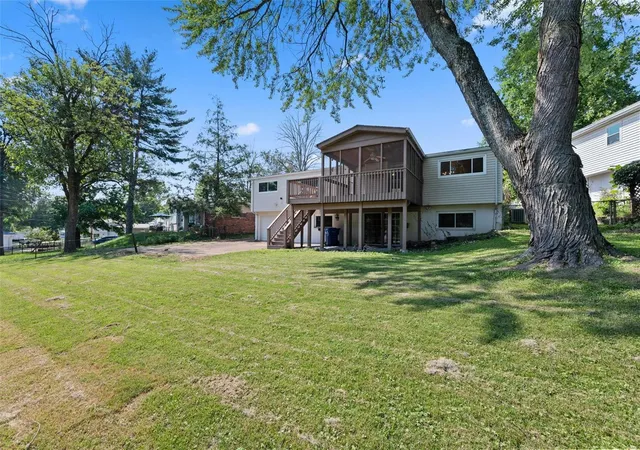 46th image of 1203 Foxview Terr, Ballwin, MO 63011 | MLS# 24037168