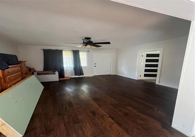 Photo 2 of Single family home for sale at 1106 West Harper, Poplar Bluff, MO 63901 | MLS# 24037374 | Listing updated on 2024-11-13