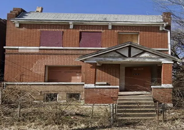 Photo 1 of Single family home for sale at 1727 N Leffingwell Ave N, Saint Louis, MO 63106 | MLS# 24037445 | Listing updated on 2024-11-21