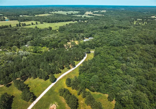 Photo 4 of House for sale at 14035 County Road 4110, Rolla, MO 65401 | MLS# 24038011 | Listing updated on 2025-02-28