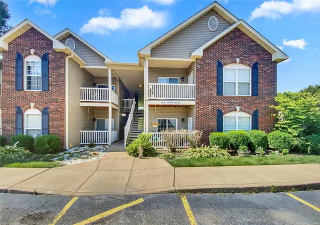 Photo 1 of Condo for sale at 6431 Brookfield Court Dr #208, Saint Louis, MO 63129 | MLS# 24038484 | Listing updated on 2024-12-05