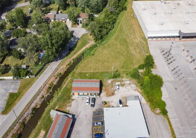Photo 4 of Land for sale at 1505 Camp Jackson Rd, East Saint Louis, IL 62206 | MLS# 24038779 | Listing updated on 2024-07-22
