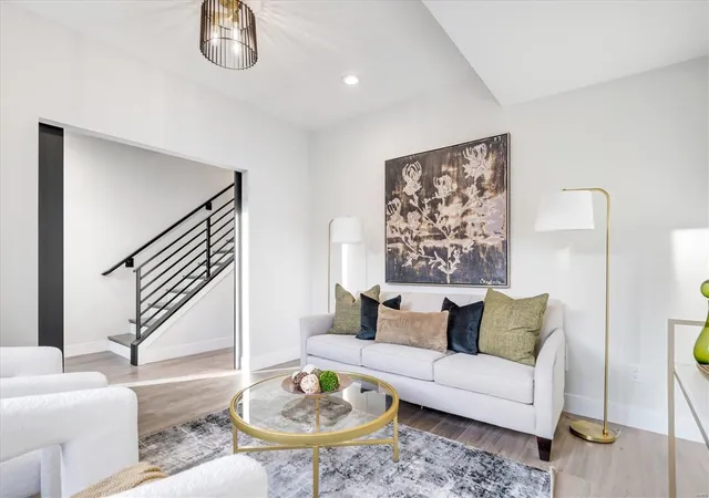Photo 4 of Townhouse for sale at 4205 Olive St, Saint Louis, MO 63108 | MLS# 24038824 | Listing updated on 2024-12-01
