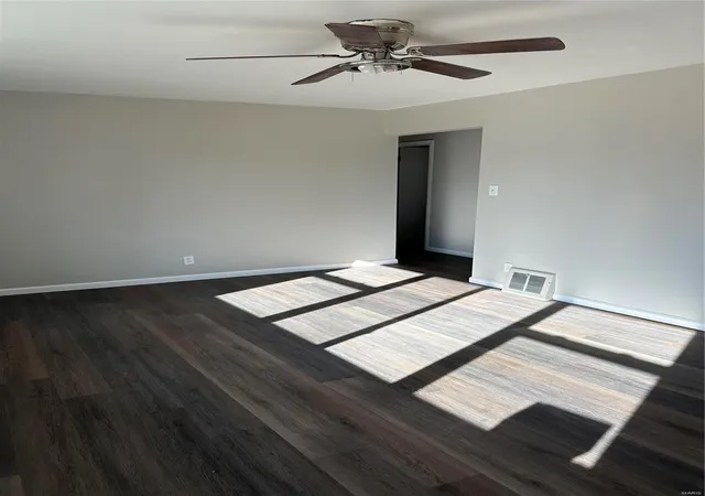 Photo 3 of Sale Pending at 7711 Ellington Dr, Saint Louis, MO 63121 | MLS# 24039921 | Listing updated on 2024-12-18
