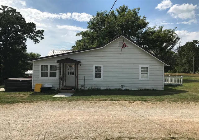 3rd image of 394 County Road 4060, Salem, MO 65560 | MLS# 24040513