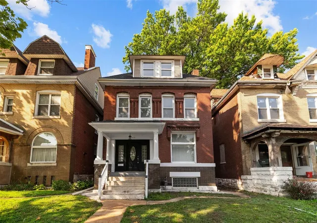 Photo 1 of Sale Pending at 4459 Enright Ave, Saint Louis, MO 63108 | MLS# 24040675 | Listing updated on 2024-11-03