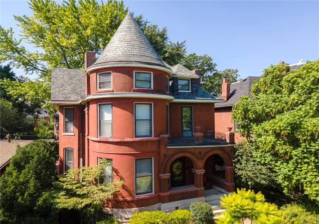 Photo 1 of Single family home for sale at 3630 Flad Ave, Saint Louis, MO 63110 | MLS# 24041069 | Listing updated on 2024-10-28