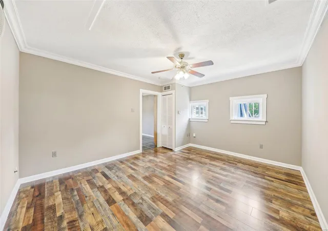 Photo 3 of Single family home for sale at 7925 Joel Ave, Saint Louis, MO 63123 | MLS# 24041126 | Listing updated on 2024-12-18