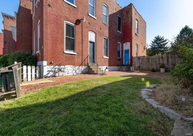 Photo 4 of Multi family home for sale at 2822 Mcnair Ave, Saint Louis, MO 63118 | MLS# 24041587 | Listing updated on 2024-11-27