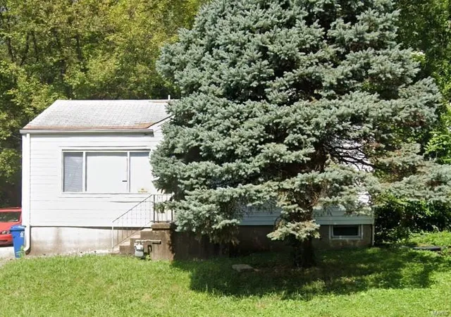 Photo 1 of Single family home for sale at 5337 Helen Ave, Saint Louis, MO 63136 | MLS# 24041663 | Listing updated on 2024-11-22