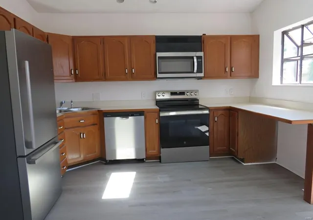 4th image of 4518 Ammel St #2, Belleville, IL 62226 | MLS# 24042214